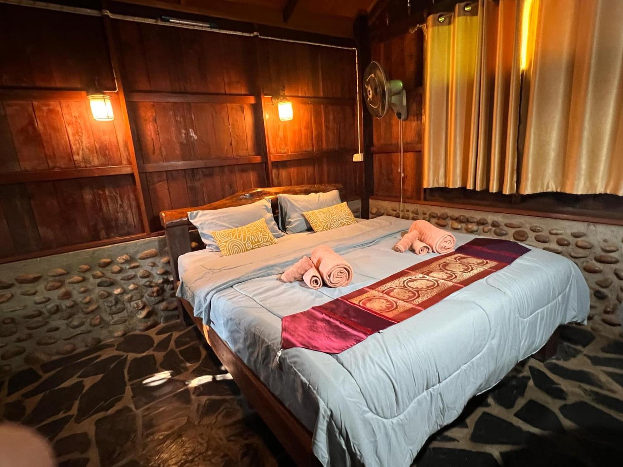 Riverside Retreat Sukhothai Guest House Exterior foto