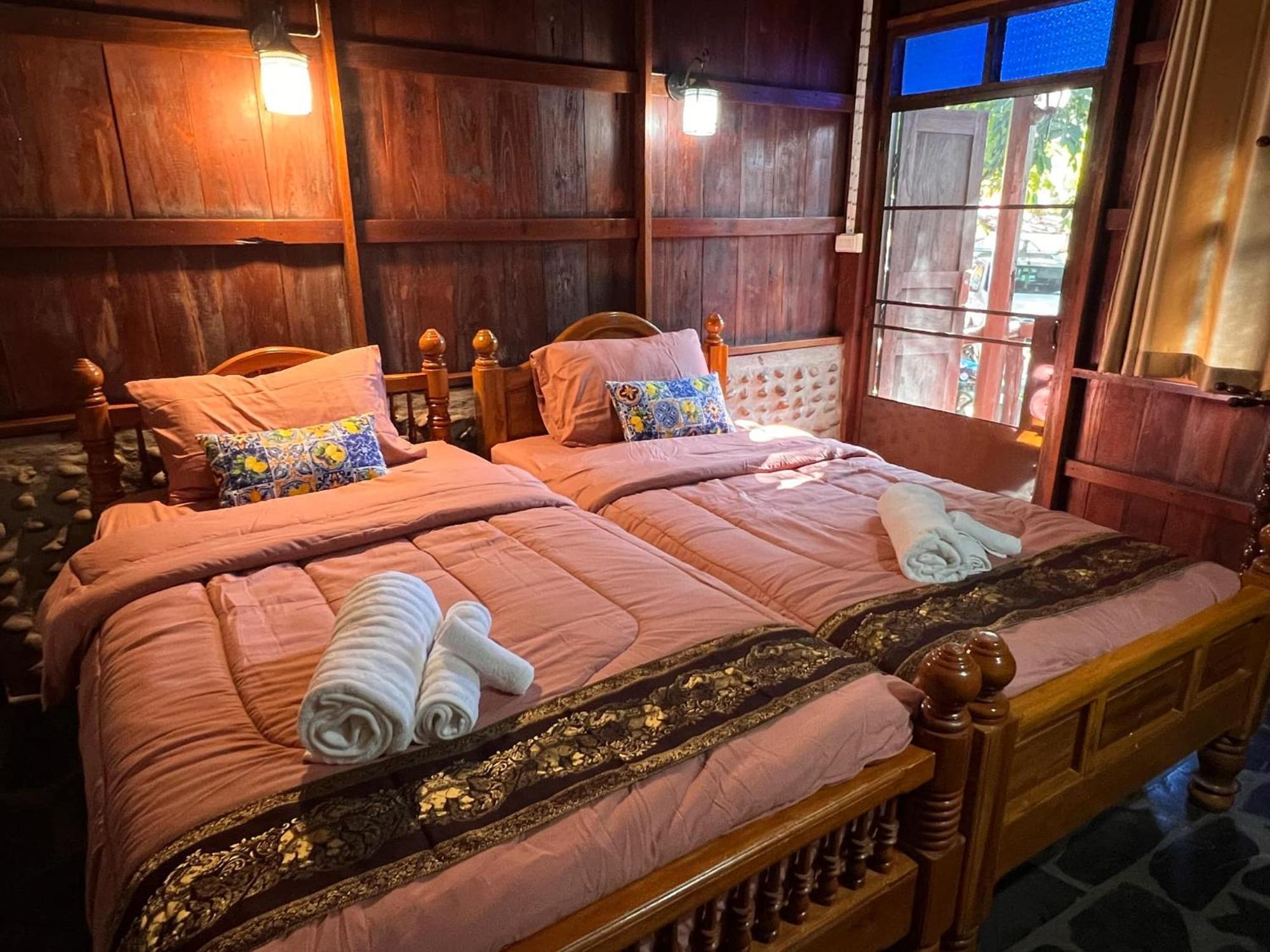 Riverside Retreat Sukhothai Guest House Exterior foto